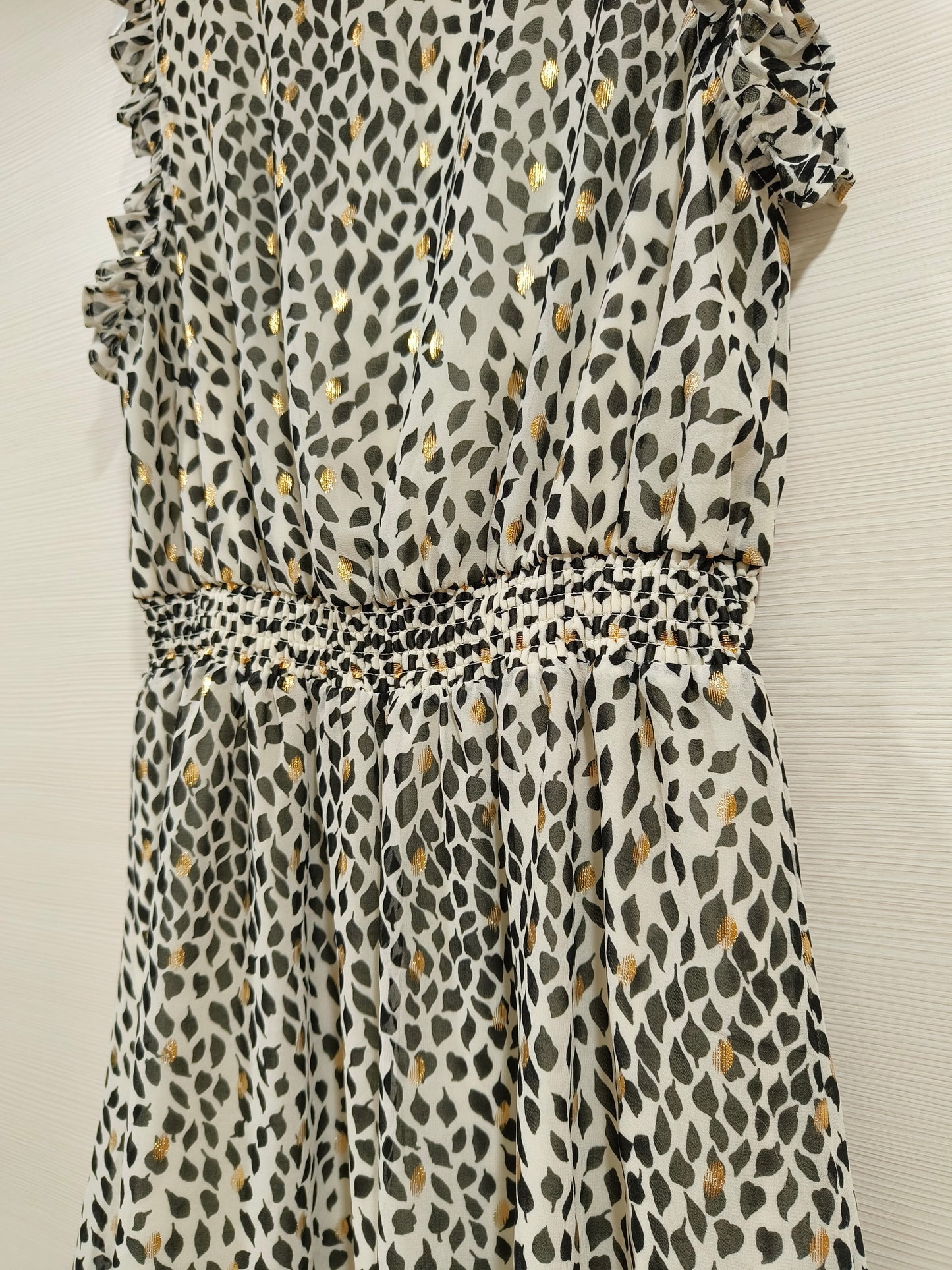 Vero Moda musta-valkoinen mekko